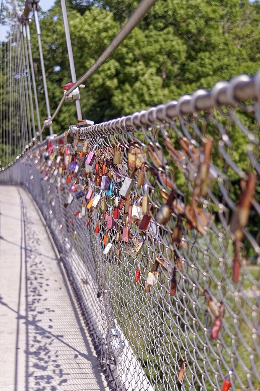 serrature d'amore, amo i lucchetti, ponte, ringhiera del ponte, Weser, minden, lucchetto, amore, serratura, recinto, romanza