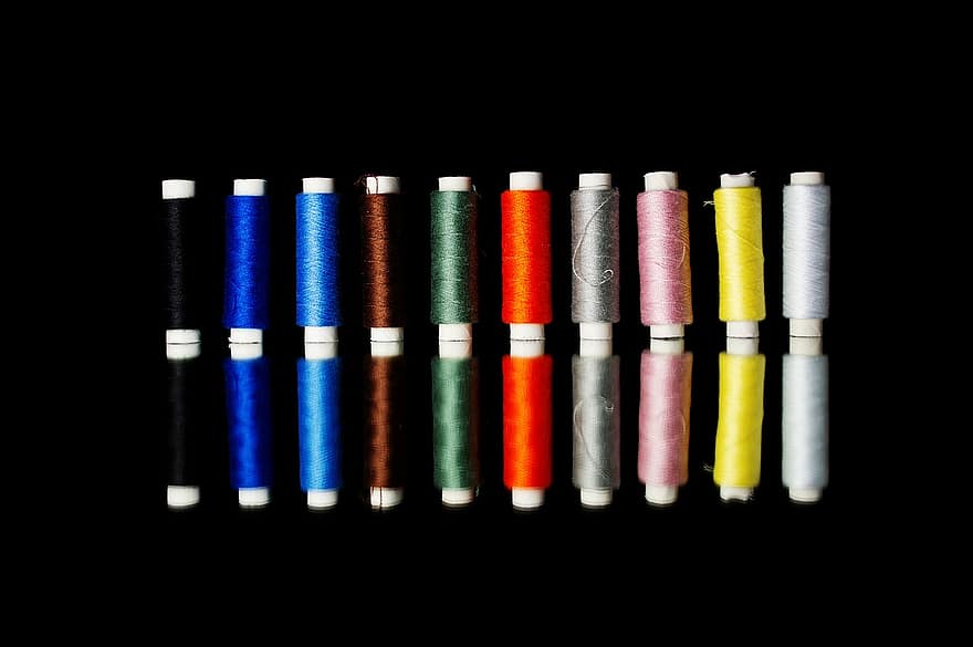 ruisseaux, multicolore, Coudre, couturière, contraste, fond noir, les fils, bobines, bobines de fil, nuances, palette de couleurs