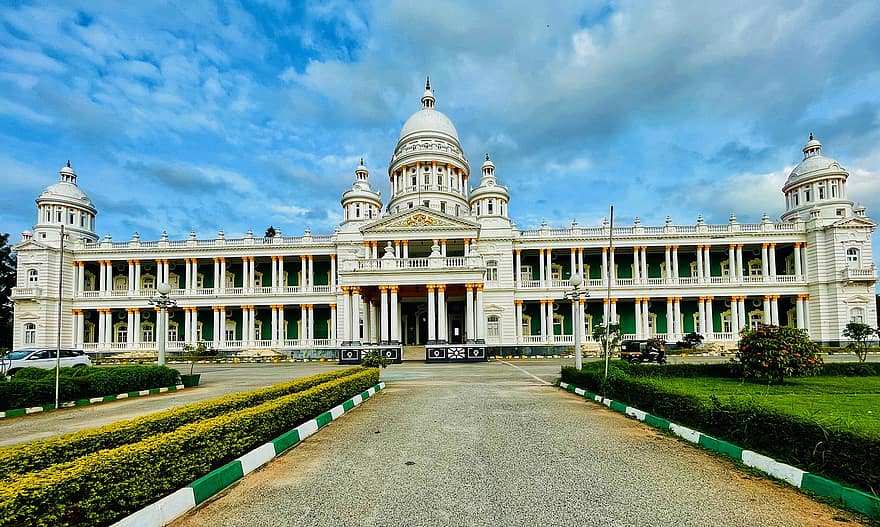 Palace, Building, Garden, Landmark, Lalitha Mahal, Mysuru
