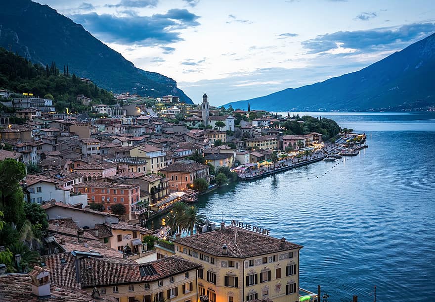 göl, Liman, dağlar, garda, İtalya, Avrupa, limone, Lago di Garda, Alpler, Su, ufuk
