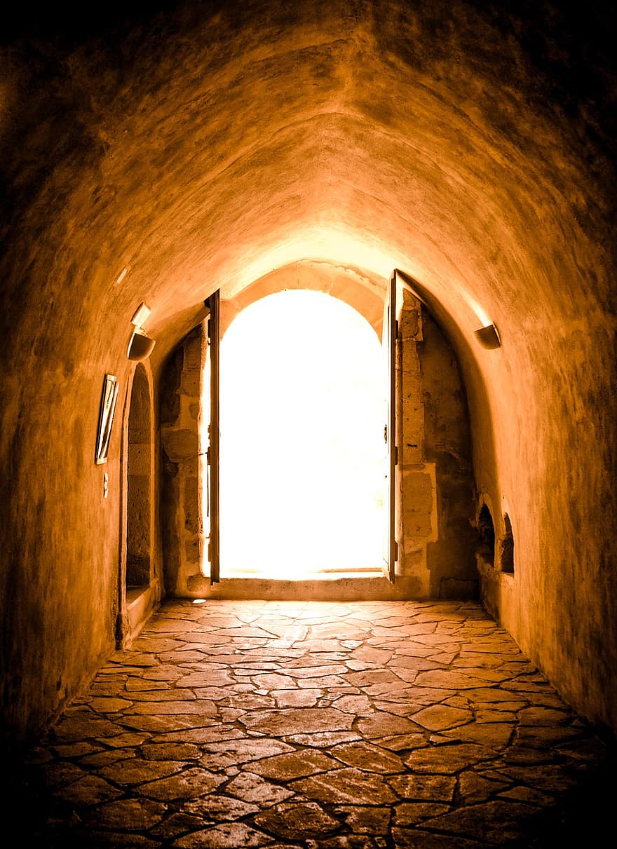 двері, ворота, портал, тунель, кам’яна кладка, архітектура, історичний, дверна ручка, вхід до будинку, парадний вхід, прохід