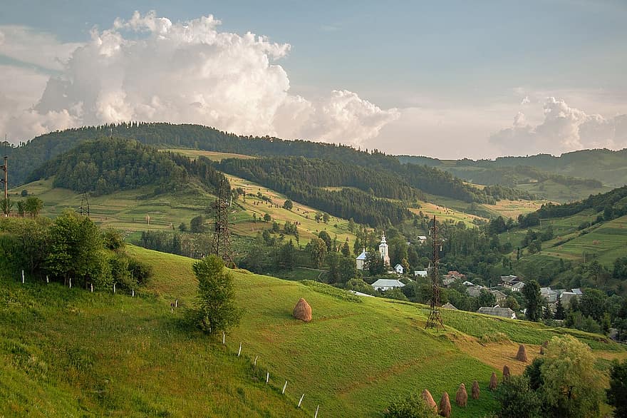 köy, ukrayna, carpathians, alan, ev, dağlar, peyzaj, yeşil, saman