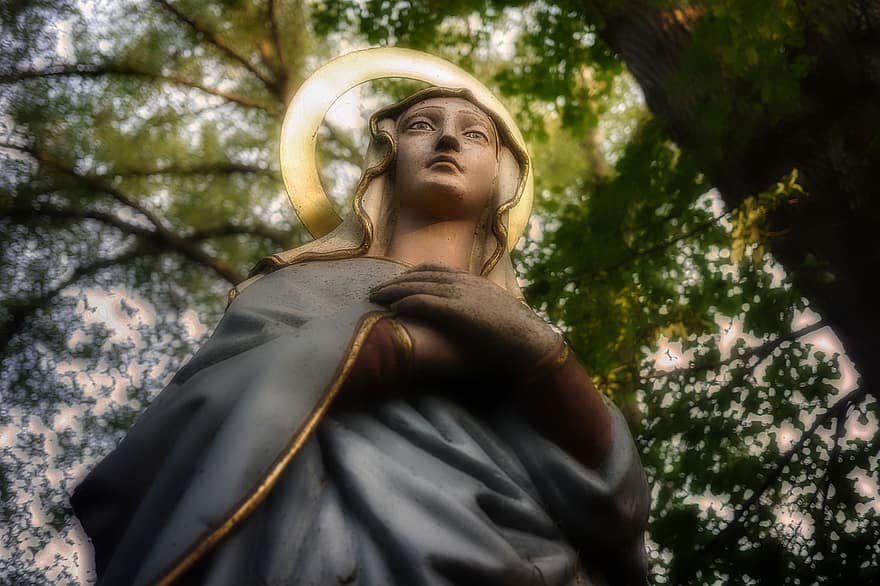 standbeeld van de Maagd Maria, religieus standbeeld, gezegende maagd Maria