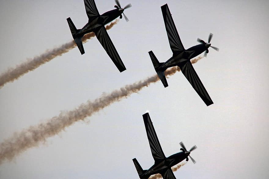 ασημένια γεράκια, Ομάδα προβολής Aerobatic, αεροπορική επίδειξη, Πολεμική Αεροπορία της Νότιας Αφρικής