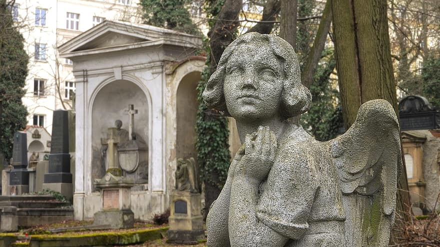 anděl, socha, hřbitov, hrob, hrobka, sochařství, smutný, melancholie, starý hřbitov, Praha, náboženství