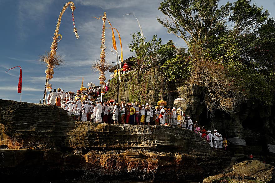galungan, Pulau Bali, Indonesia, Pura Tanah Lot, agama, budaya, kerohanian, agama Buddha, Hinduisme, laki-laki, upacara