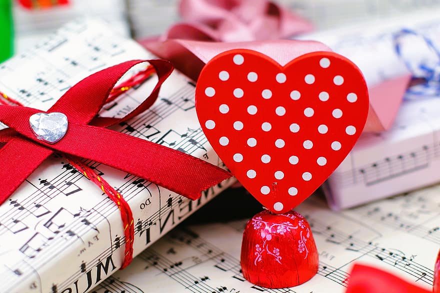 Valentijnsdag, geschenken, bladmuziek, presenteert, liefde, hart-, chocolaatjes, romance, hart vorm, gift, papier