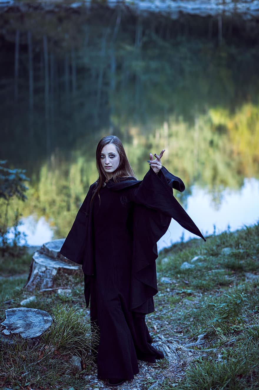 ведьма, колдовство, Хэллоуин, озеро, лес, фантастика, оккультный