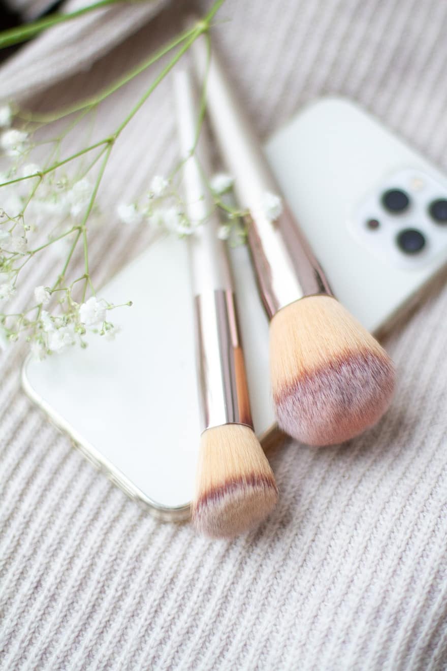 Makeup, Cosmetic, Brush, Beauty, Phone, beauty product, close-up, fashion, personal accessory, make-up, eyeshadow