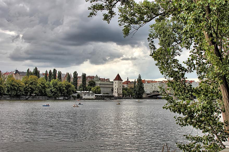rivière vltava, prague, République Tchèque, rivière, ville, vieille ville, immeubles, architecture, Urbain, eau