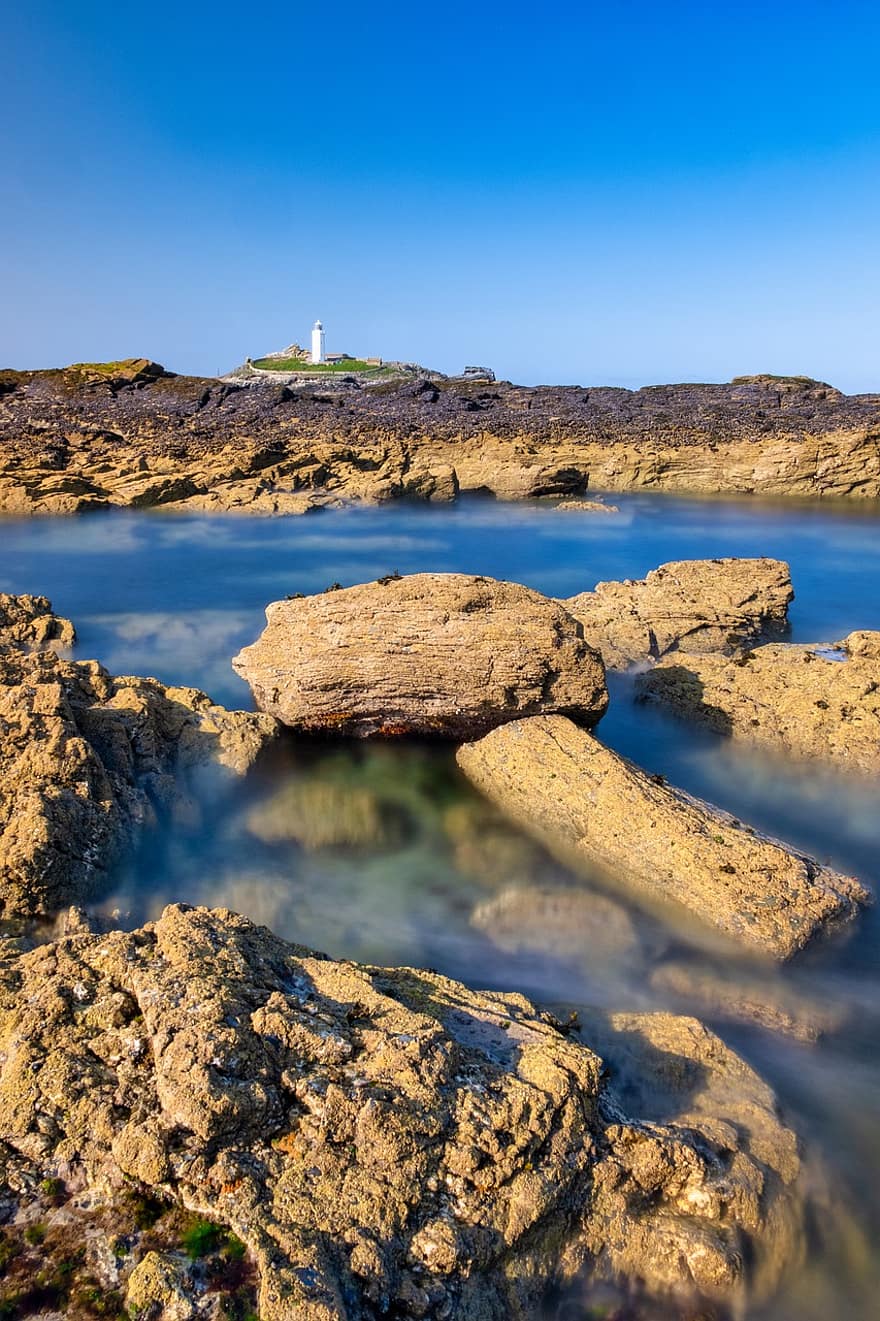 phare de godrevy, baie de st ives, Cornouailles, gwithian, paysage marin, été, roches, marée, point de repère, côte, île