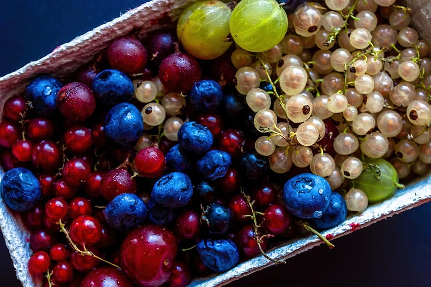 Beeren, Trauben, Obst, frisch, gesund, Ernährung, Snack, organisch, reif, Süss