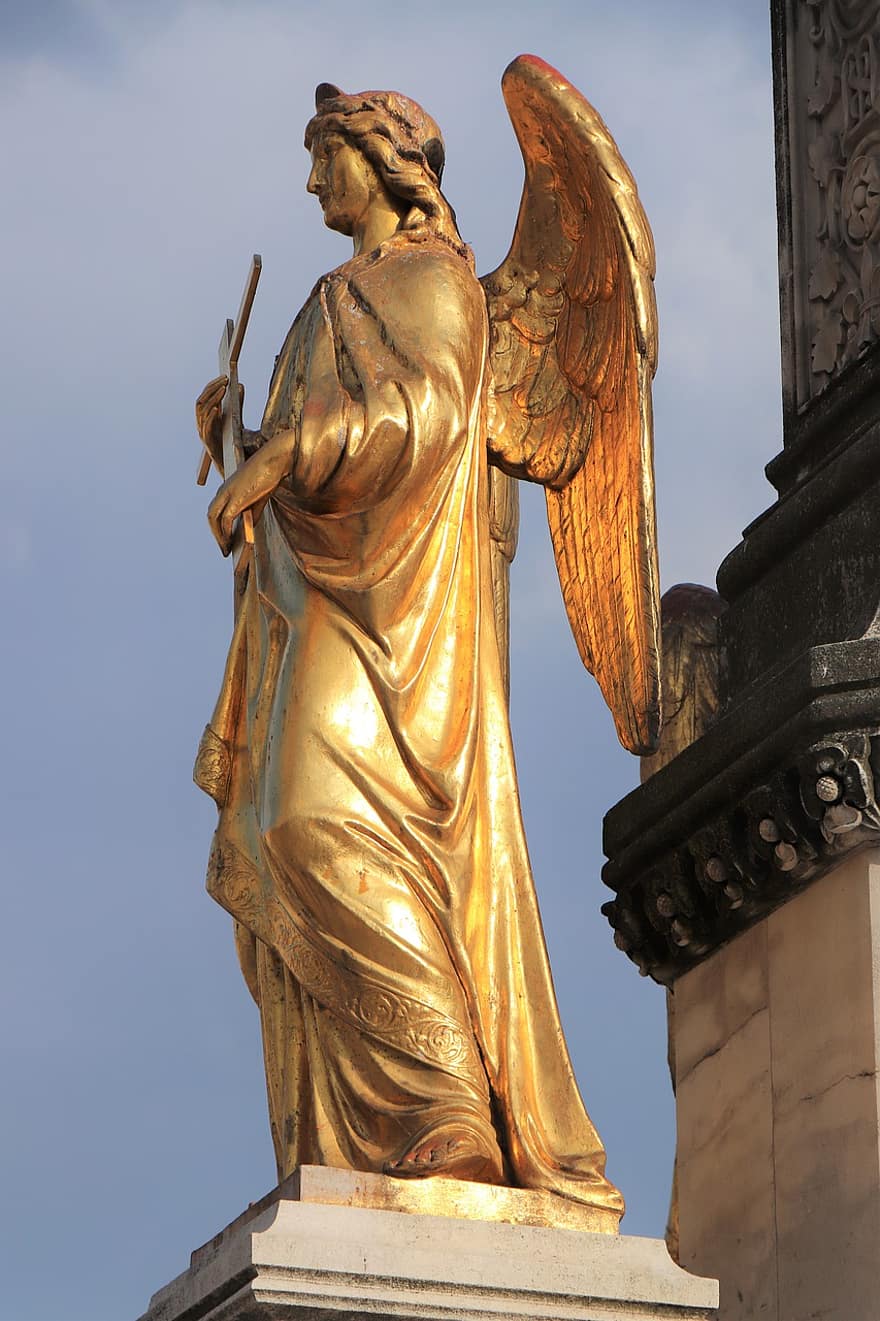Socha zlatého anděla, zlatá socha, socha anděla, náboženství, křesťanství, socha, sochařství, slavné místo, duchovno, architektura, kultur