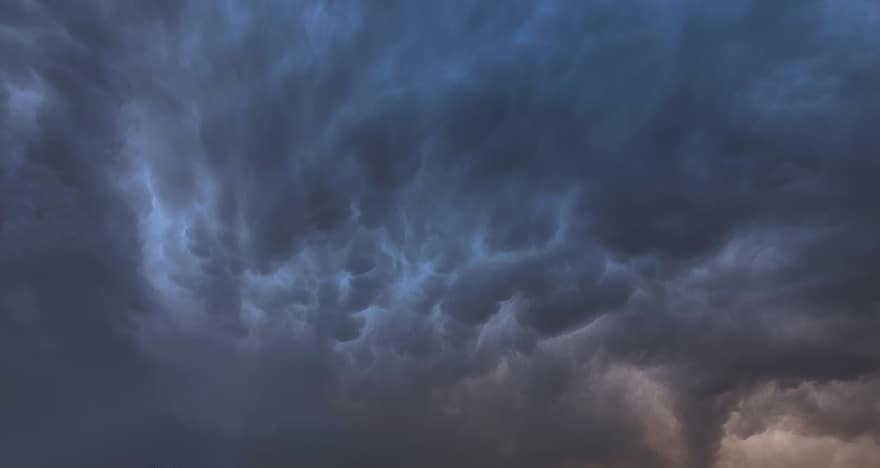 Clouds, Mammatus, Weather, Sky, Nature, Storm, Stormy Sky, Stormy Weather, Gloomy, Atmosphere, Skyscape