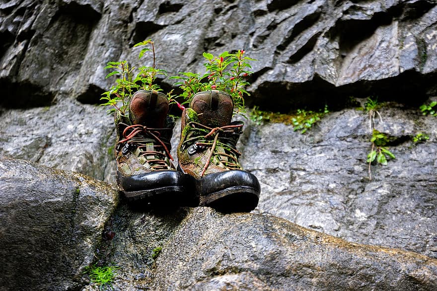 scarpe da trekking, scarpe, rocce, calzature, stivali, scogliera, montagna