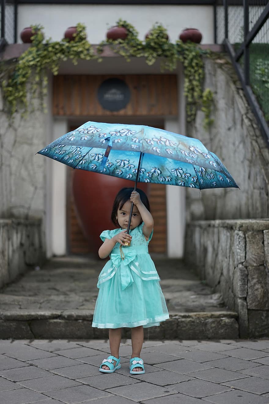 dziewczynka, dziecko, parasol, dzieciństwo, niewinność