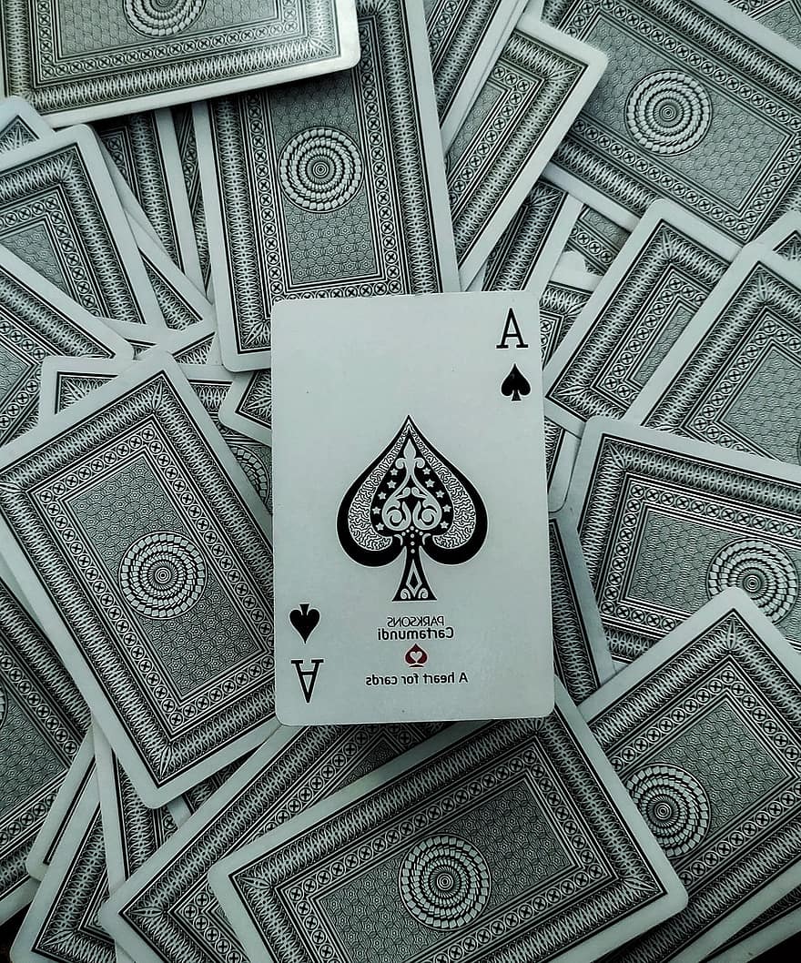 Pik-Ass, Karten, Kartenspielen, As, Pik, Cardistry, Zauber, Nahansicht