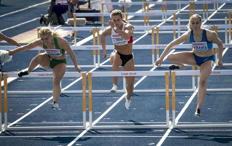 Hurdles, Track, Sports, Runner, Sprint, The Competition, U23, Em, Athletics, Target, Competition