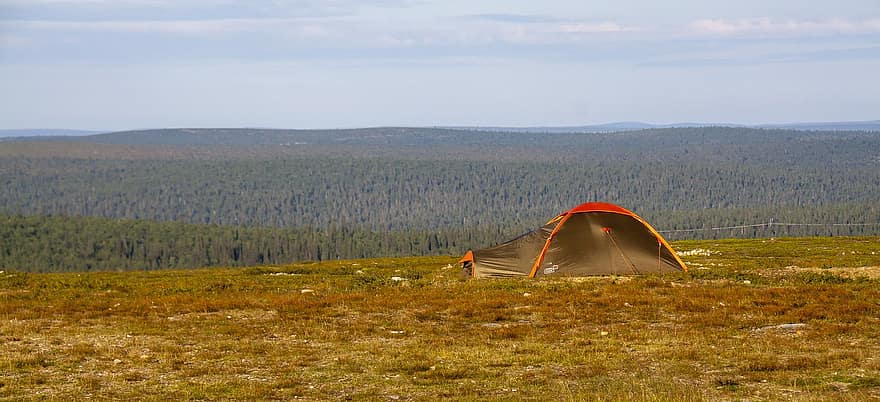 telt, lapland, indkvartering, bjerg i Lappland, landskab