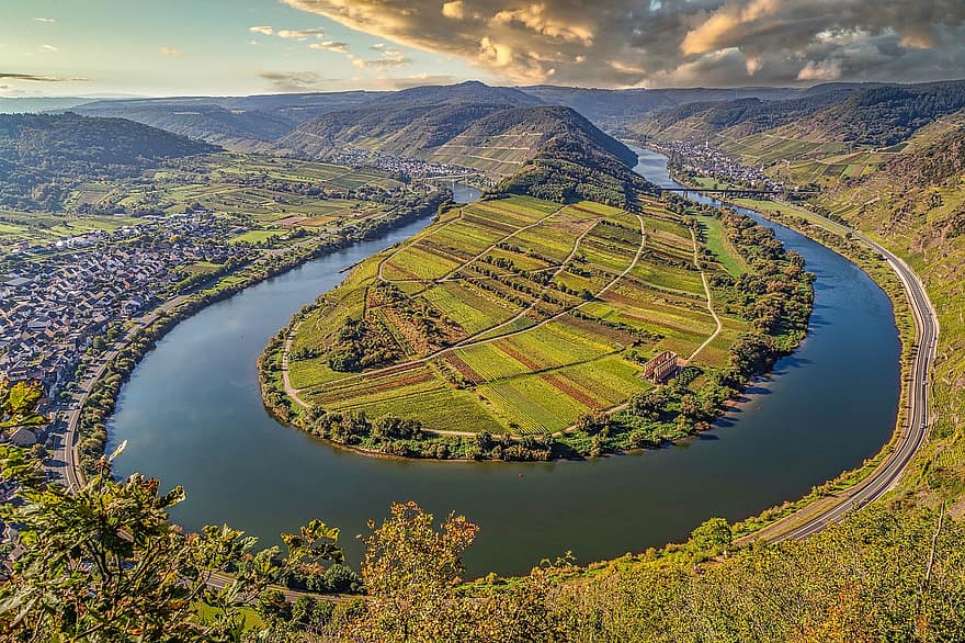 Moselløkke, Tyskland, flod, Rheinland-Pfalz, landskab, vinmarker, landlige scene, gård, landbrug, grøn farve, vand