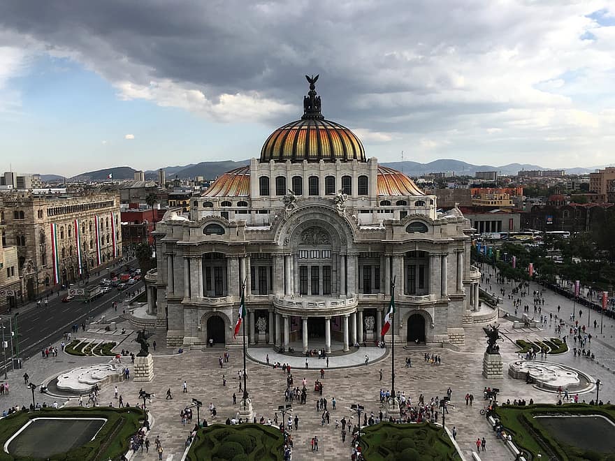 Мексико сити, дворец на изящните изкуства, архитектура