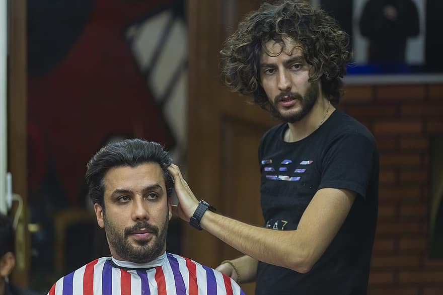 barbiere, uomini, taglio di capelli, stilista, parrucchiere, iraniano, persiano, persone, stile di vita, lavoro, attività commerciale