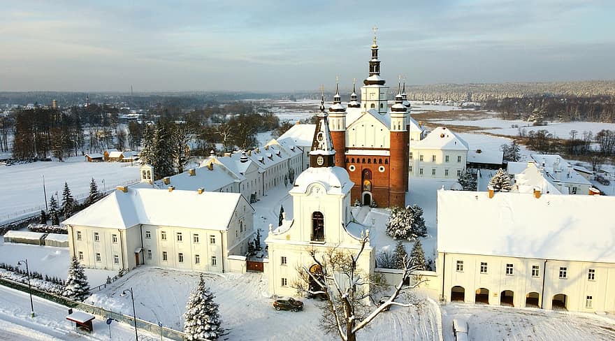 klosteris, arhitektūra, ziemā