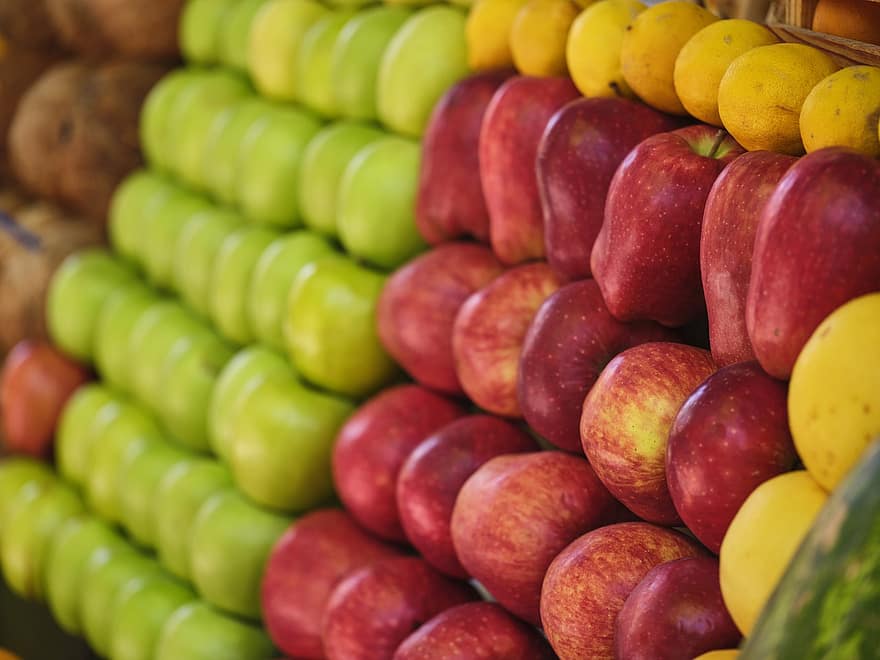 gyümölcsök, almák, piros alma, zöld alma, piac, friss gyümölcsök, gyümölcs, frissesség, élelmiszer, alma, Az egészséges táplálkozás