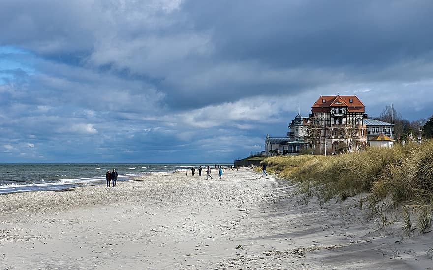 kühlungsborn, pludmale, krastā, smiltis, pilsēta, Vācija, Baltijas jūra, brīvdienas, cilvēkiem, jūra, horizonts