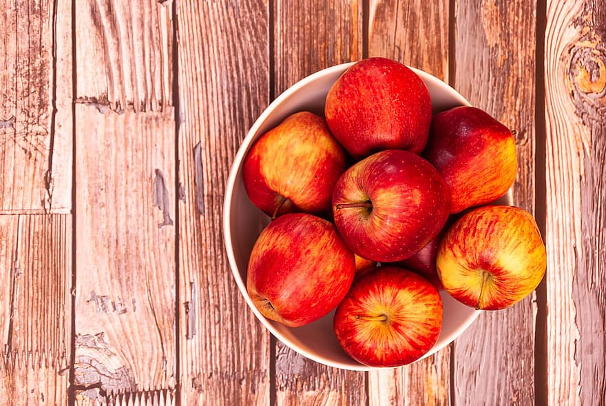 ābolus, augļi, bļoda, augļu trauks, svaigi āboli, sarkanie āboli, nogatavojušies āboli, ražot, ražu, bioloģiski, svaigi produkti