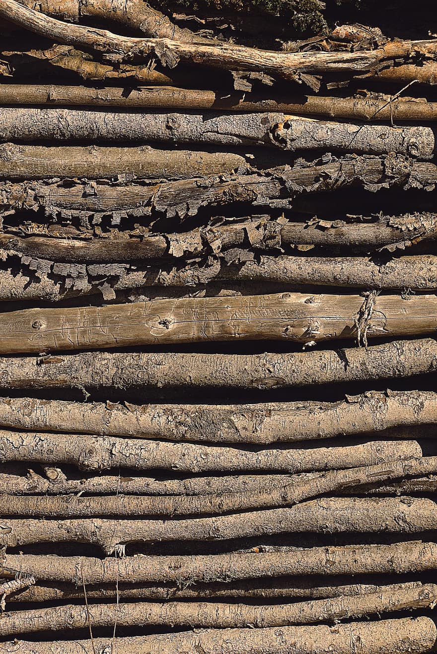 troncos de madera, cerca de madera, pared de madera, textura, naturaleza, decoración de jardín, madera, árbol, industria maderera, apilar, tronco de arbol