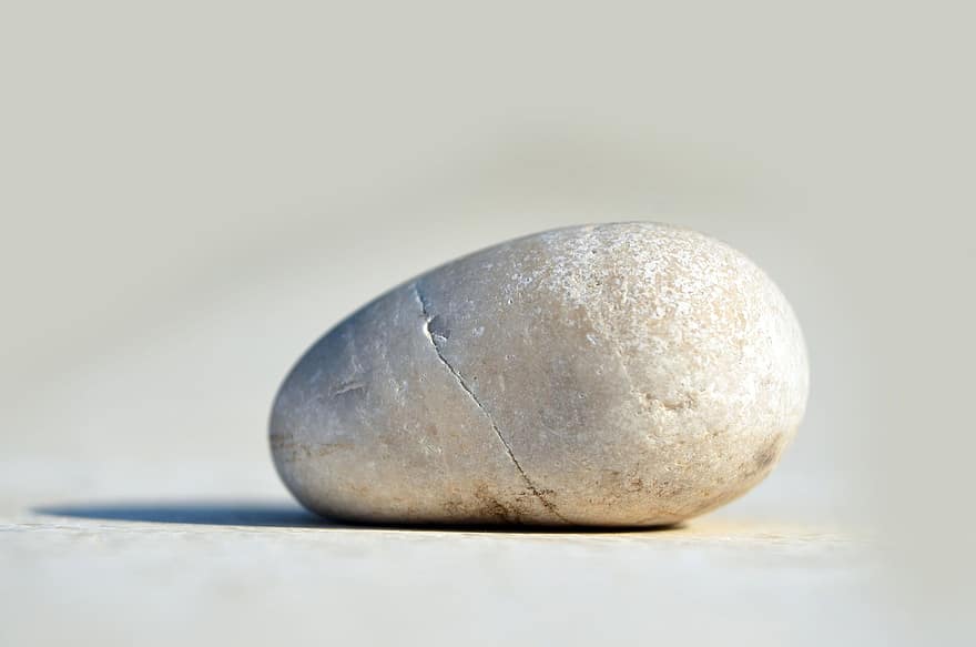 Stein, Weiß, weißer Stein, Zen, Riss, Nahansicht, Kieselstein, Makro, Hintergründe, Rock, einzelnes Objekt