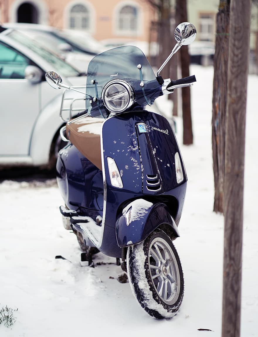 motocykl, ulica, śnieg, zimowy, skuter, pojazd, klasyczny, retro, transport, vespa, piaggio