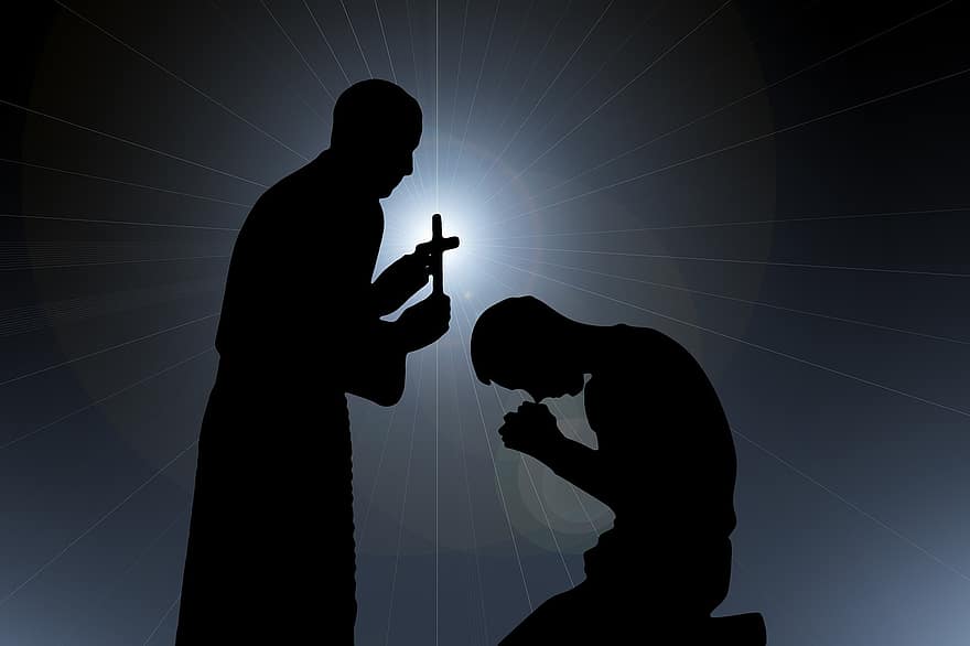 pappi, ylittää, usko, uskonto, rukoilla, rukous, polvet, anteeksianto, valo loistaa