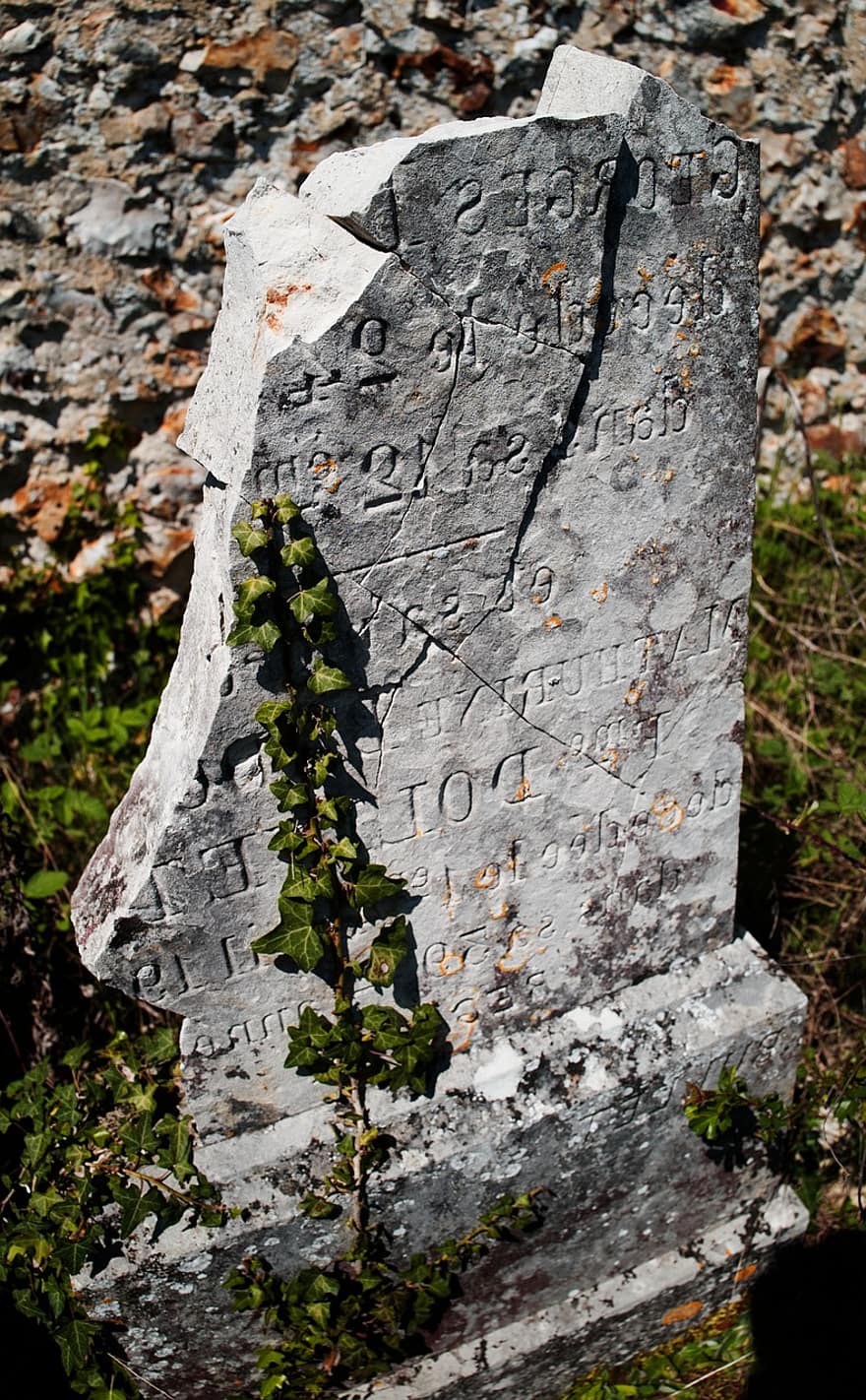 Cemetery, Tomb, Ruin, Burial, Tombstone, Gravestone, Graveyard, Abandoned