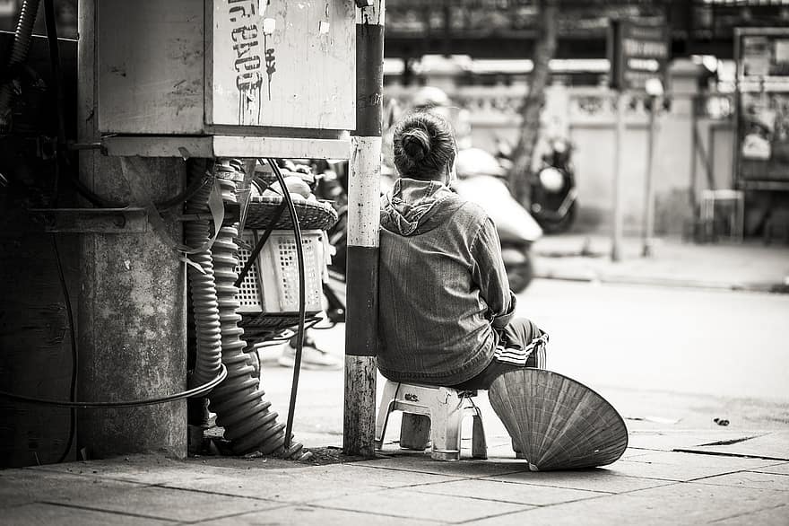 Street, Street Vendor, City, Hanoi, Vietnam, men, black and white, one person, working, city life, adult