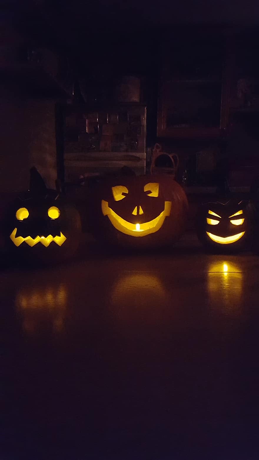 Jack-o-lanterns, Pumpkins, Halloween, Carved Pumpkins, Pumpkin Lanterns, Spooky, Decoration, Decor