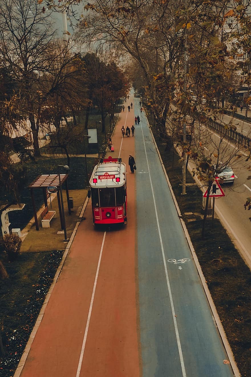 miestas, tramvajus, linija, vaikščioti, kelias, žmonių, transportavimas, automobilis, eismas, transporto rūšis, autobusas