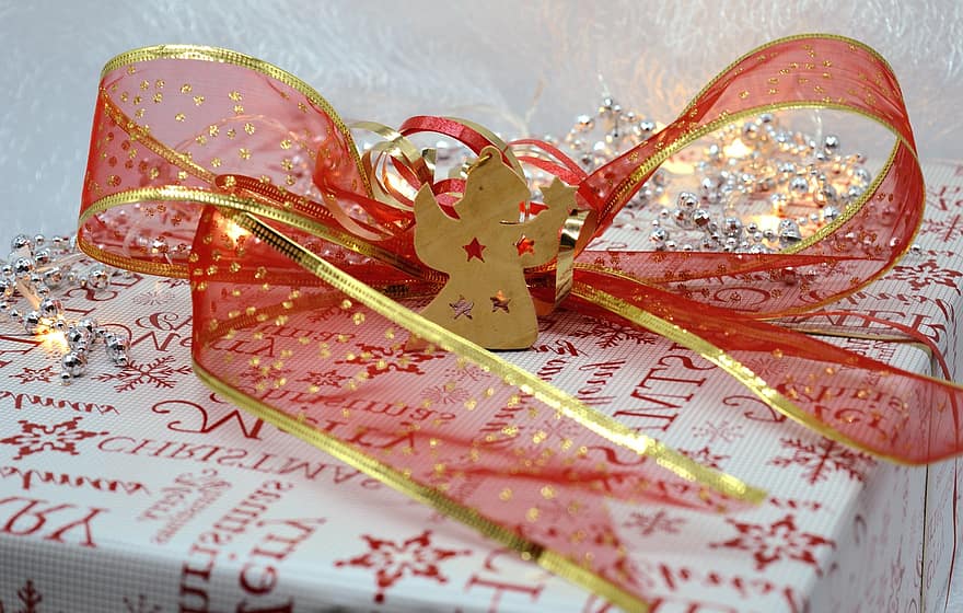 cadou, cadou arcul, motive de crăciun, Crăciun înger, funda rosie, Crăciun, prezent