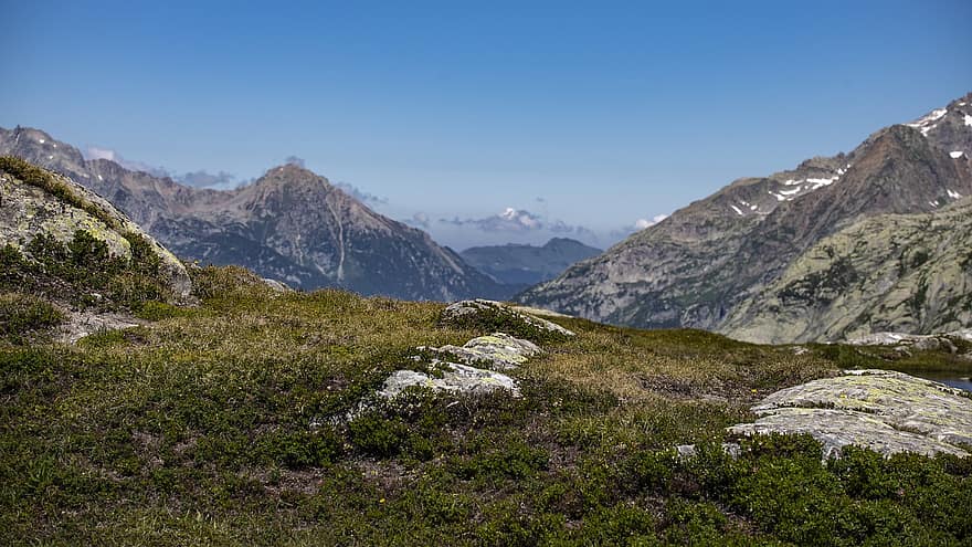 Montagnes du Grimsel, passe du grimsel, Suisse, randonnée, alpin, ciel bleu, Alpes centrales, changement climatique, la nature, les montagnes, Montagne