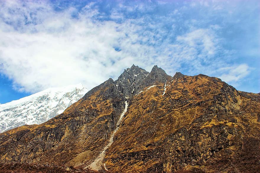 bergen, sneeuw, Himalayas, trekking, wandelen, Langtang, Kyanjin, Gosainkunda, syaphrubesi, bamboe, ghodatabela
