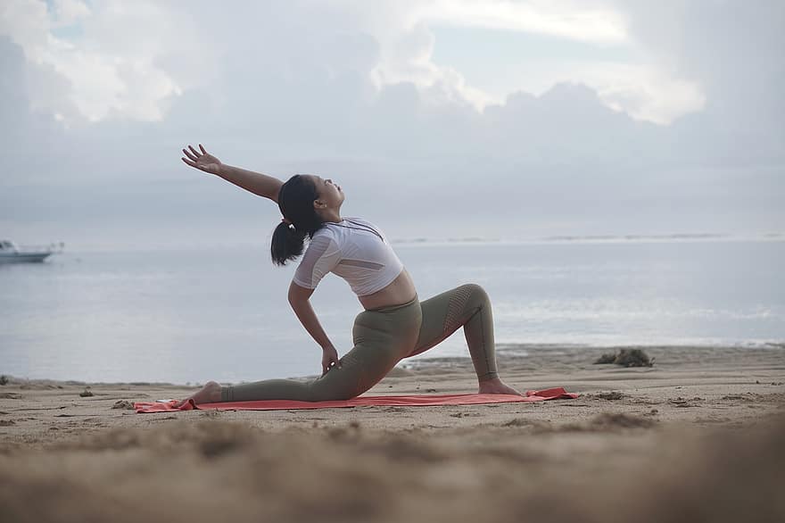 joga, kobieta, plaża, rozciąganie, medytacja, wellness, zdatność, pokój, zdrowie, morze, kobiety