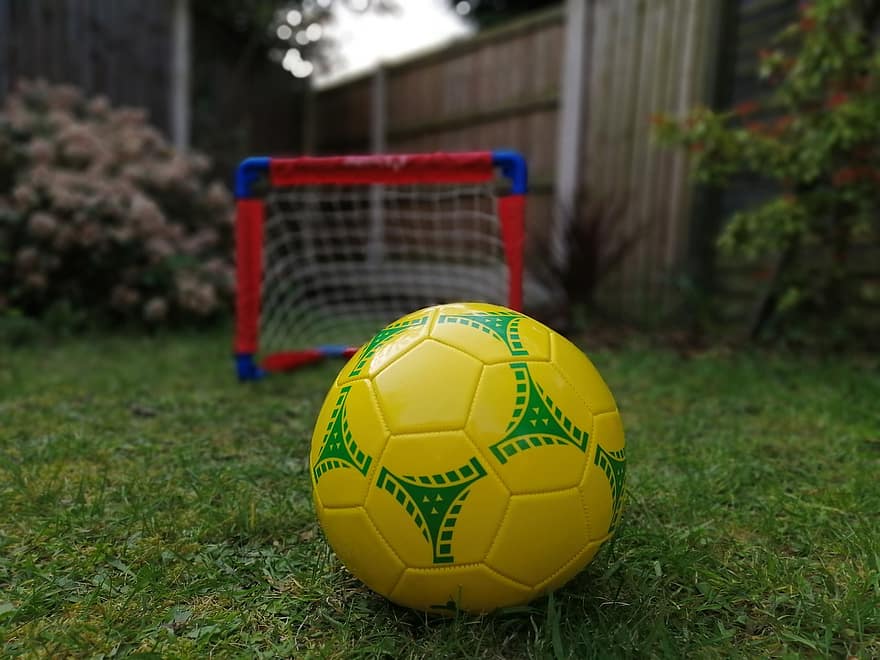 kamuolys, sodas, žolė, futbolą, tinkamumas, pratimas, žaisti, mokymas, lauke, Sportas, laisvalaikis
