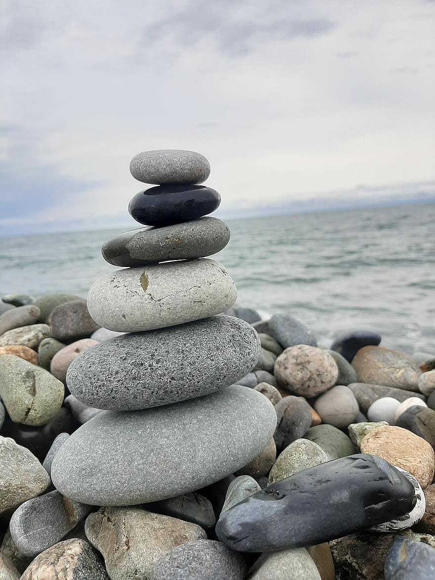 steiner, bergarter, balansere, småstein, balansert bergarter, balansert steiner, shore, strandlinjen, meditasjon, zen, Strand