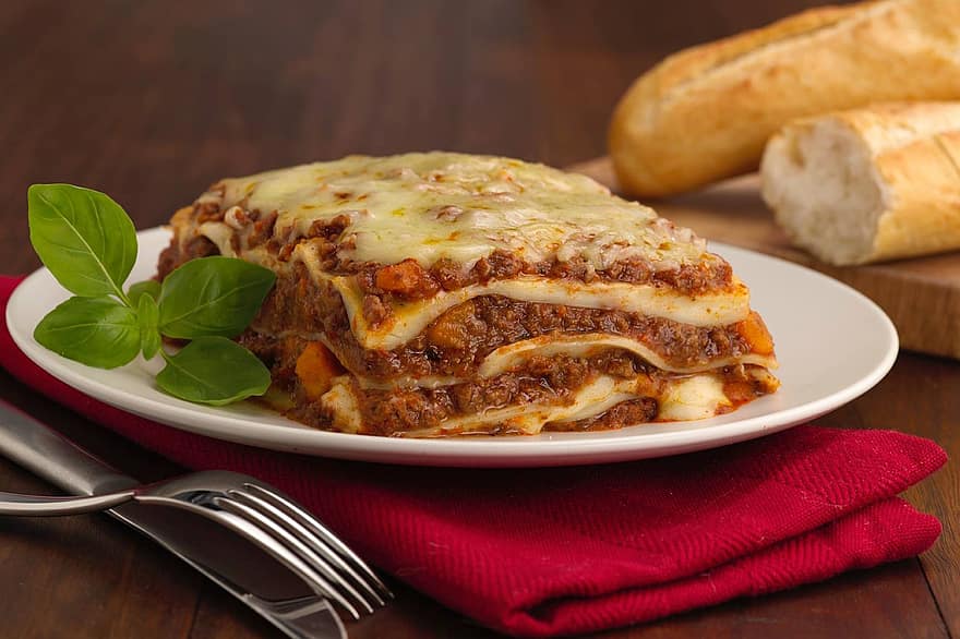 ēdiens, lasagna, makaroni, virtuve, maltīti, gaļu, siers, garšīgs, garšīgi, šķēle, cep