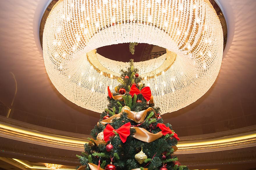 lustr, vánoční strom, Vzhled interiéru, dekorace, večírek, hotelový strop, oslava