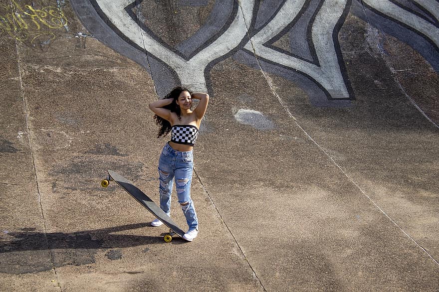 těhotná, 15 let, teenager, skateboard, ulice, ženský