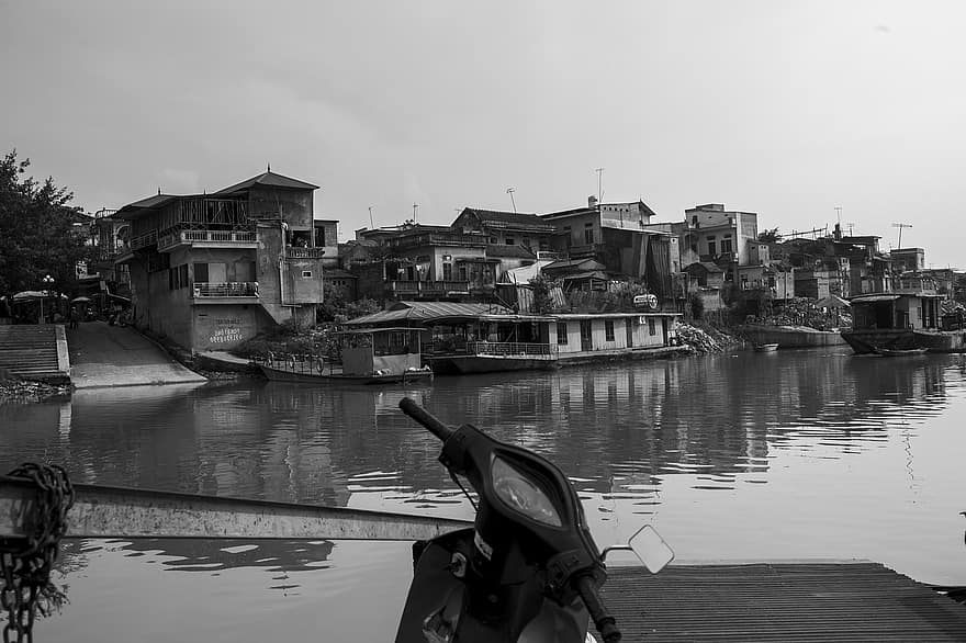 vietnam, hemland, bac giang, flod, motorcykel, flodhus, vatten, nautiska fartyget, resa, arkitektur, reflexion