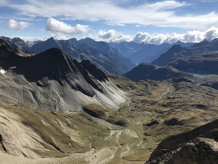 Panorama fra spissen av Elgio, alpine rute, Alpene, gå, himmel, topper, ekskursjoner, fotturer, fjellene, natur, skyer