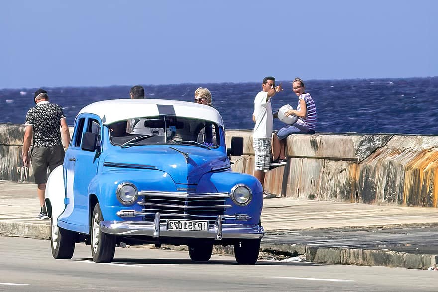 Kuba, Havanna, sétány, Vedado, autó, szállítás, férfiak, szállítási mód, utazás, sebesség, szárazföldi jármű